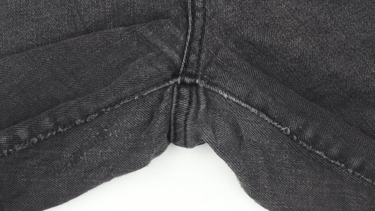 Levi's Women's Grey 314 Shaping Straight Stretch Jeans Size 31