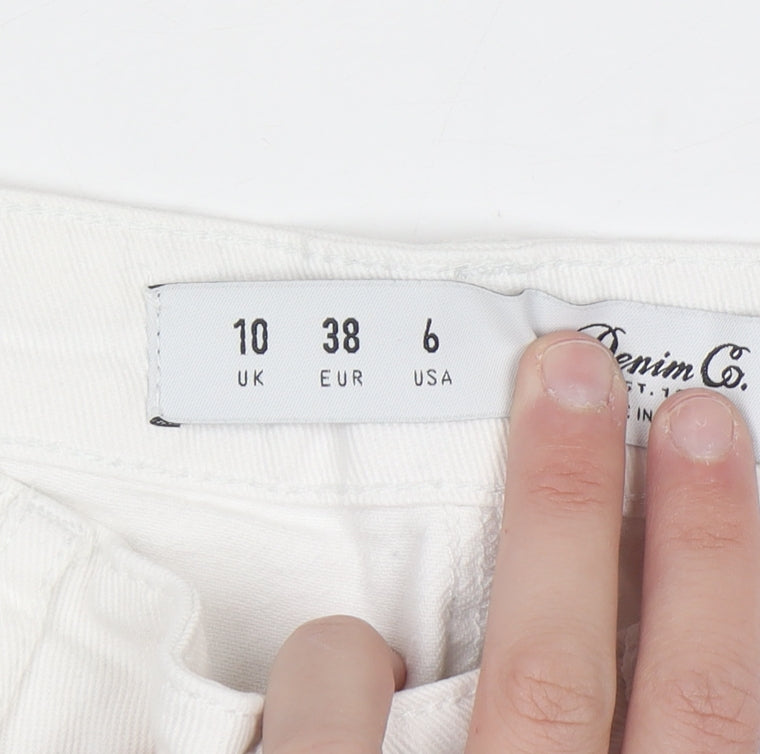 Denim Co. Women's White Size 10 Straight Stretch Jeans
