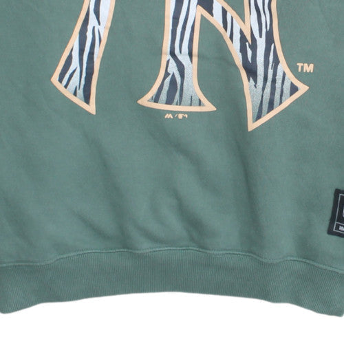 Majestic Women Green New York Yankees Pullover Sweatshirt M