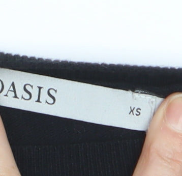 Oasis Women's Black XS Heart Cutout Crew Neck Knit Jumper