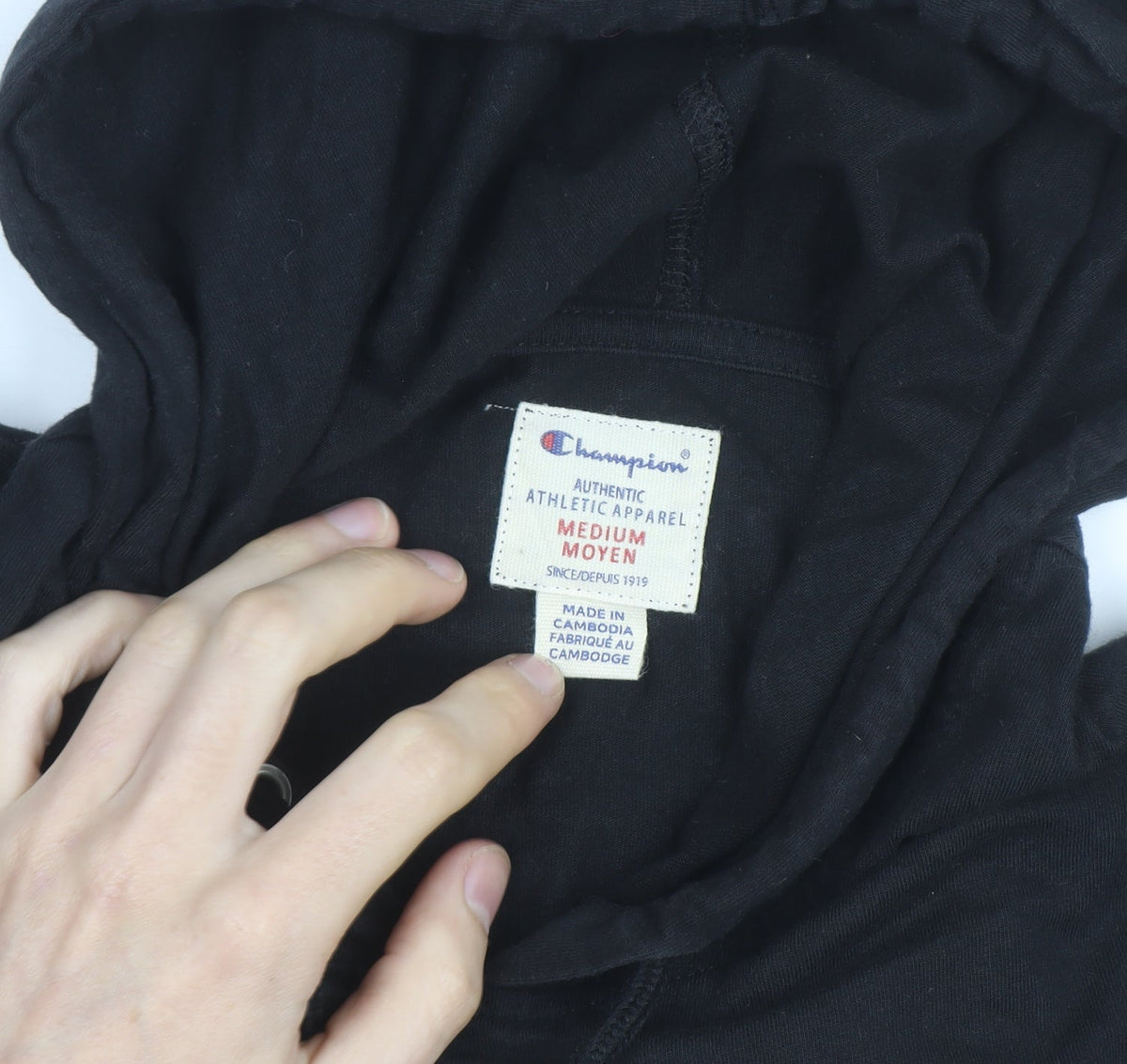 Champion Men’s Black Pullover Hoodie Medium Cotton Logo Sportswear