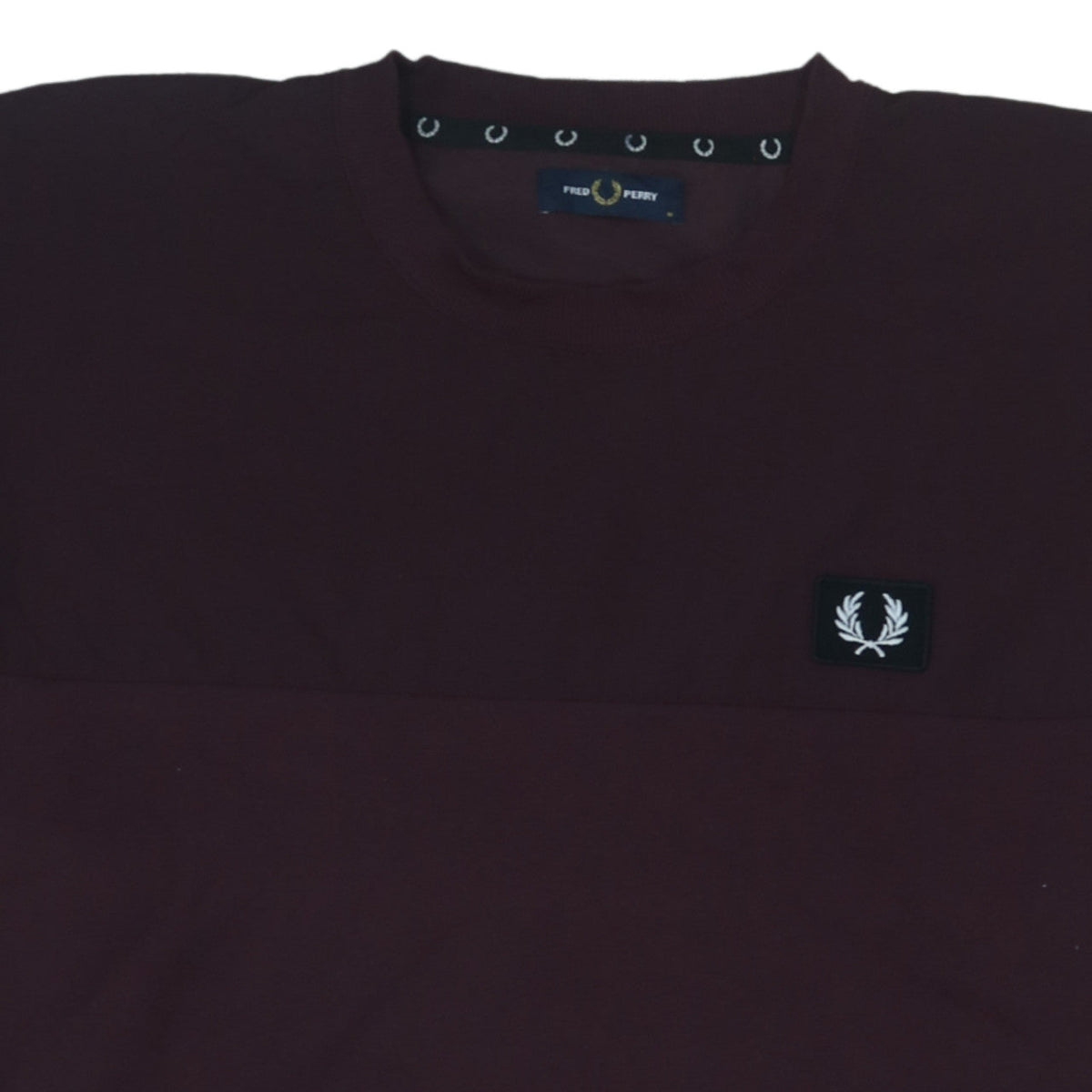 Fred Perry Men's Brown Logo Crew Neck Sweatshirt M