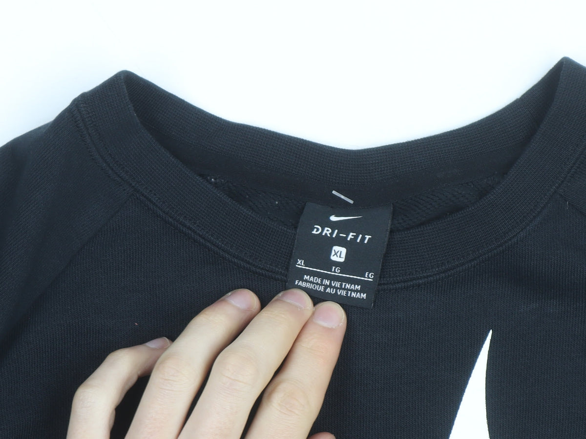 Nike Women's Black XL Dri-Fit Cropped Pullover Sweatshirt