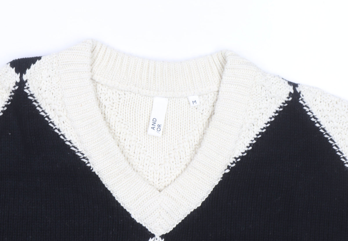AND/OR Women's Black & Cream Argyle V-Neck Knit Jumper Size M