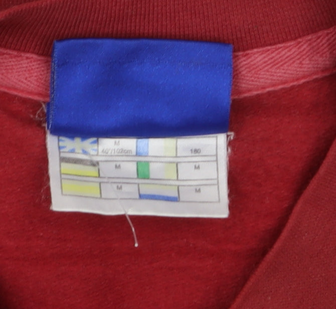 Umbro Men’s Red Crew Neck Pullover Sweatshirt Size M Sports Style