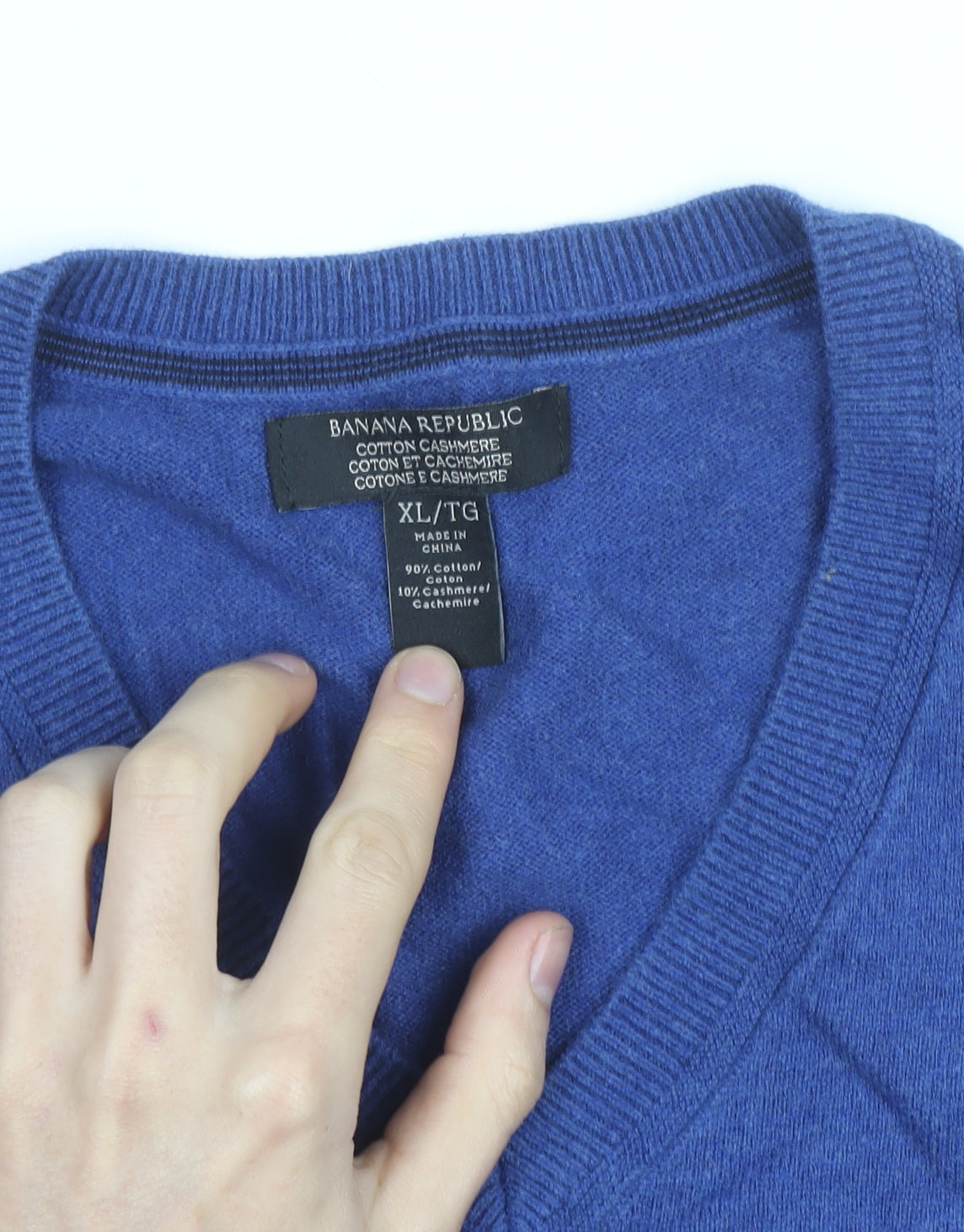 Banana Republic Men’s Blue Cotton Cashmere V-Neck Jumper XL