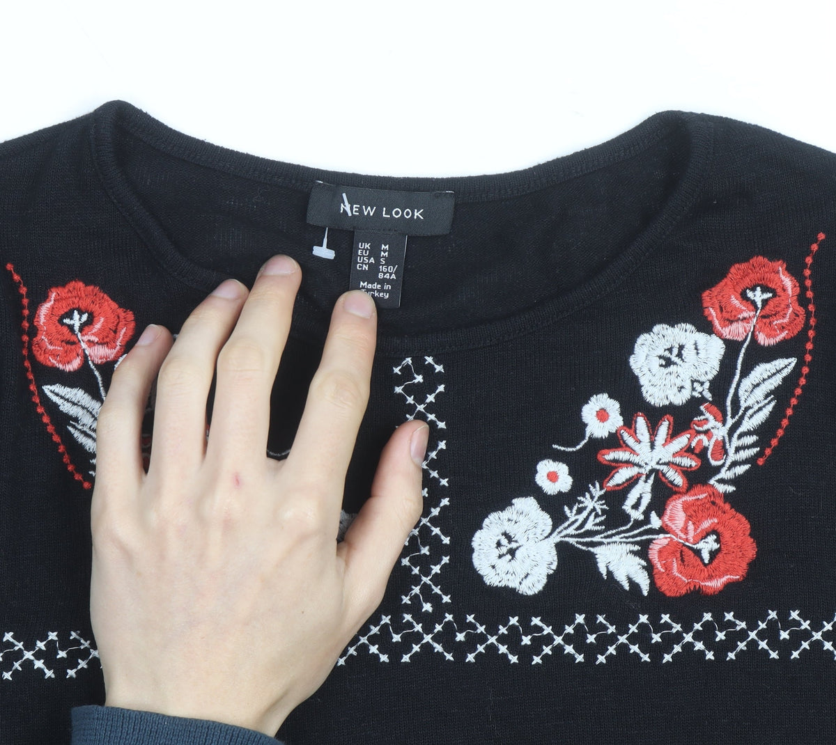New Look Women Black Floral Embroidered Pullover Jumper M
