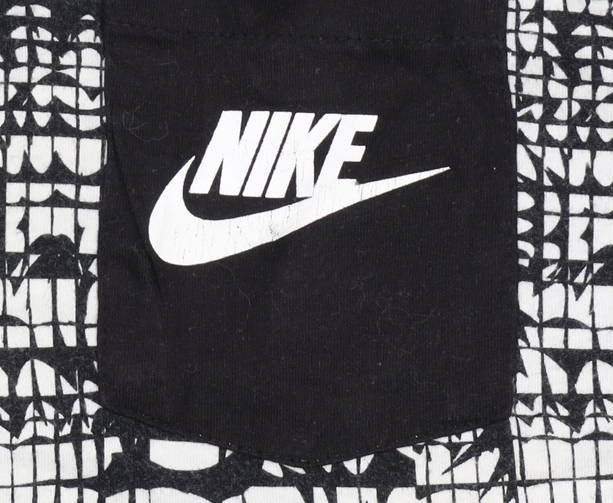 Nike Men's Black White XL Geometric Print Crew Neck T-Shirt