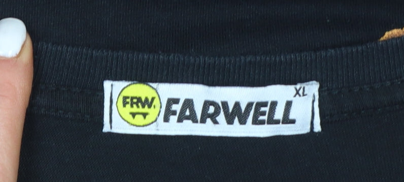 FARWELL Women’s Black Funny Bear Graphic T-Shirt XL