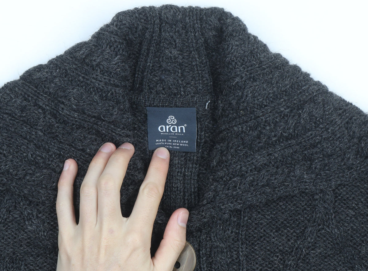 Aran Woollen Mills Men's Grey Wool Cable Knit Cardigan S