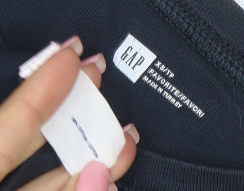GAP Women’s Black XS Basic Cotton Crew Neck T-Shirt