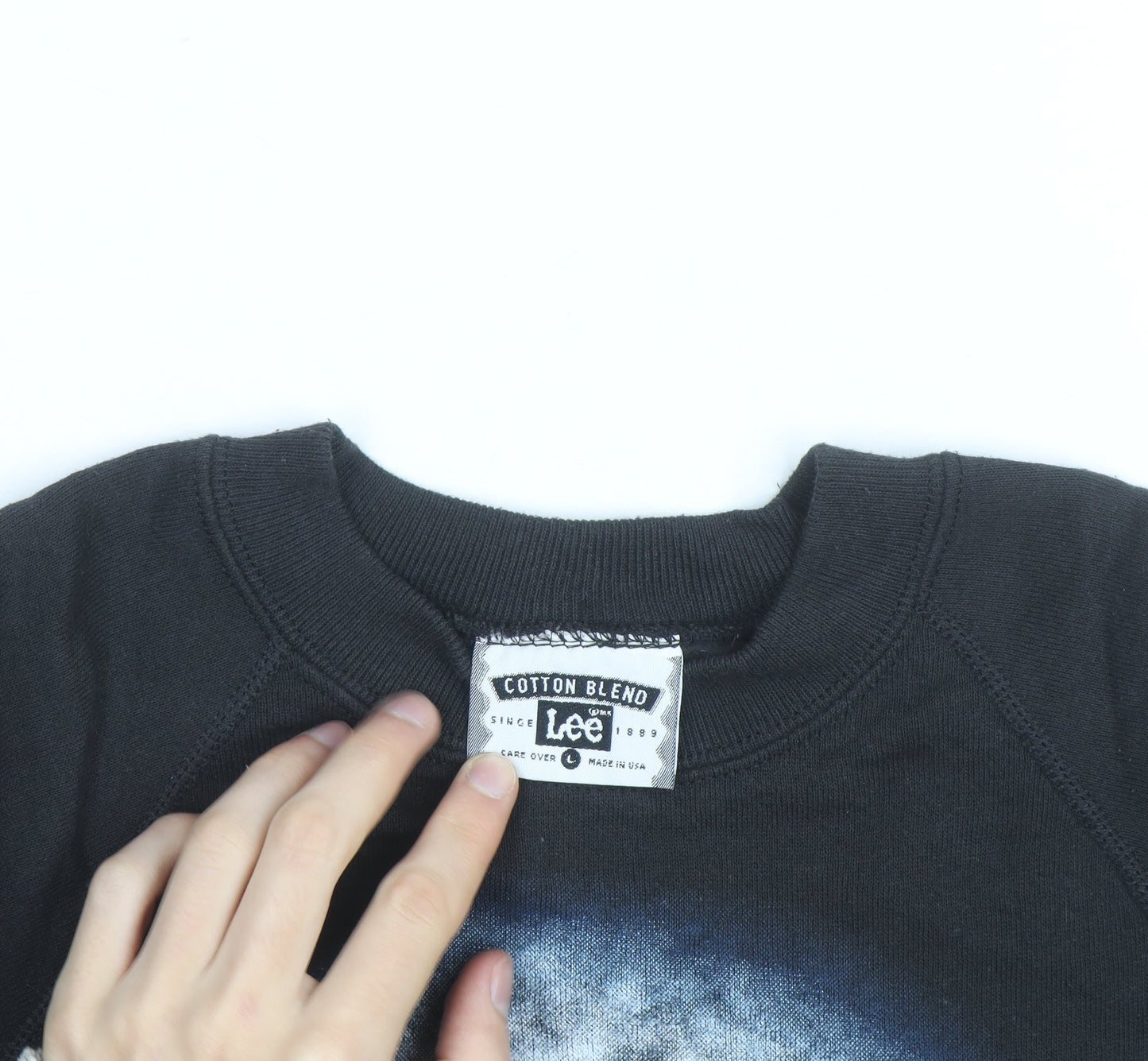 Lee Men’s Black Polar Bear Graphic Print Vintage Sweatshirt L