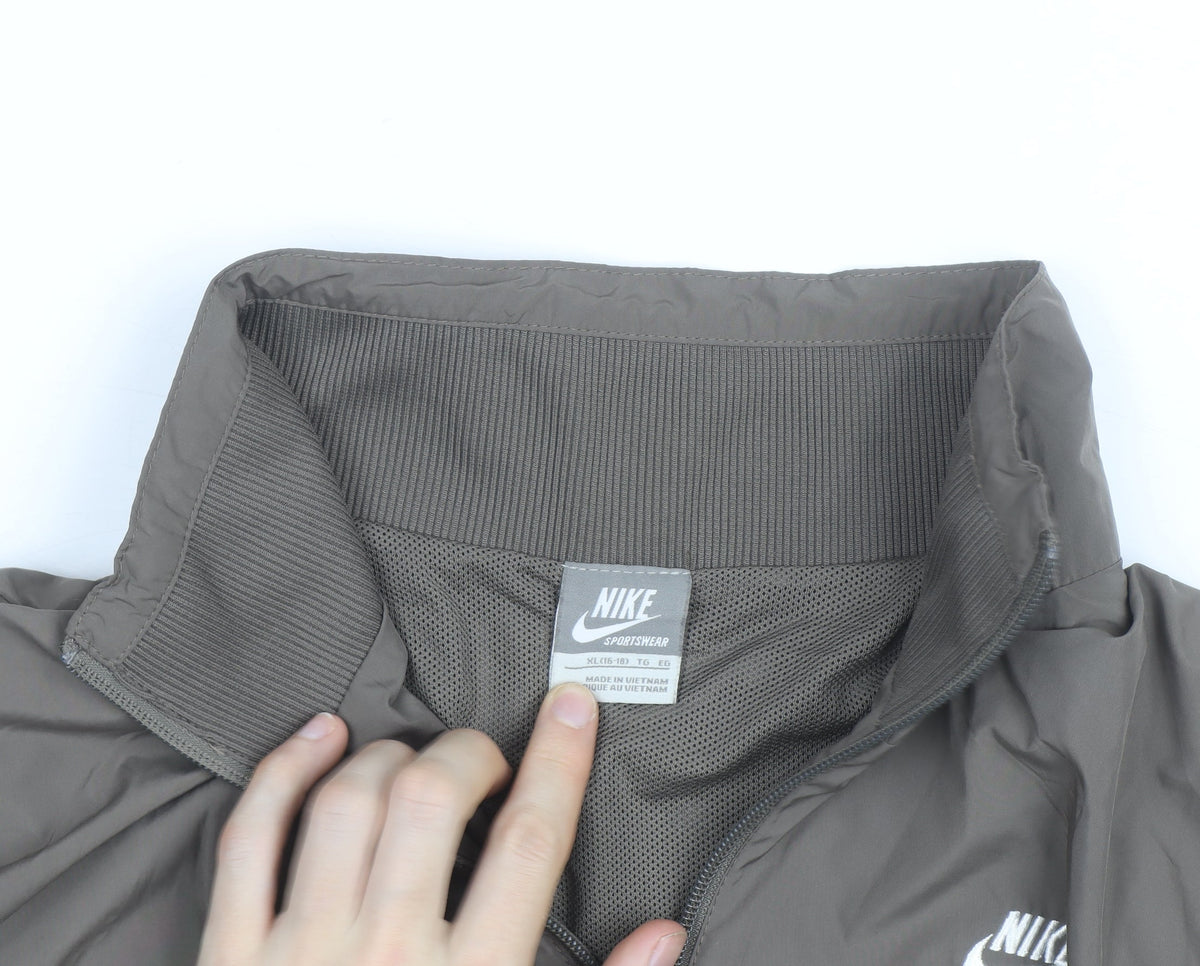 Additional view of Nike boys’ brown lightweight windbreaker jacket xl 16 years full zip sportswear