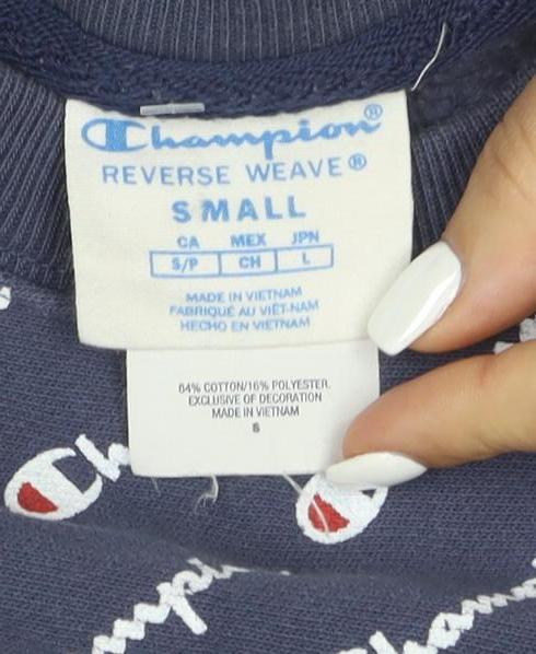 Champion Women's Blue Small Cropped Crew Neck Pullover Sweatshirt
