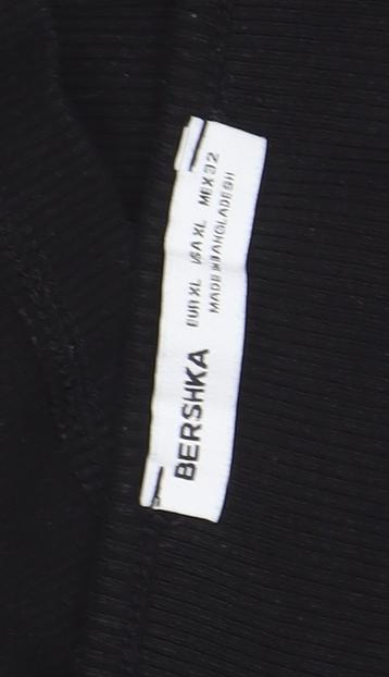 Bershka Women’s Black V-Neck Long Sleeve Slim Cotton Top L