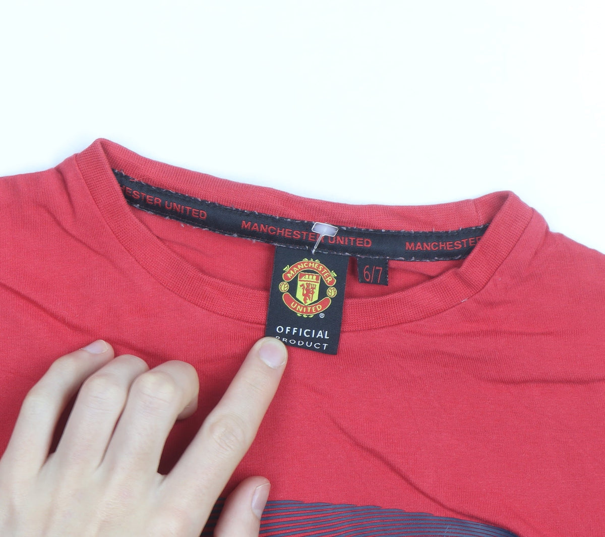 Manchester United Boys Red 6-7 Years Cotton Short Sleeve Graphic T-Shirt