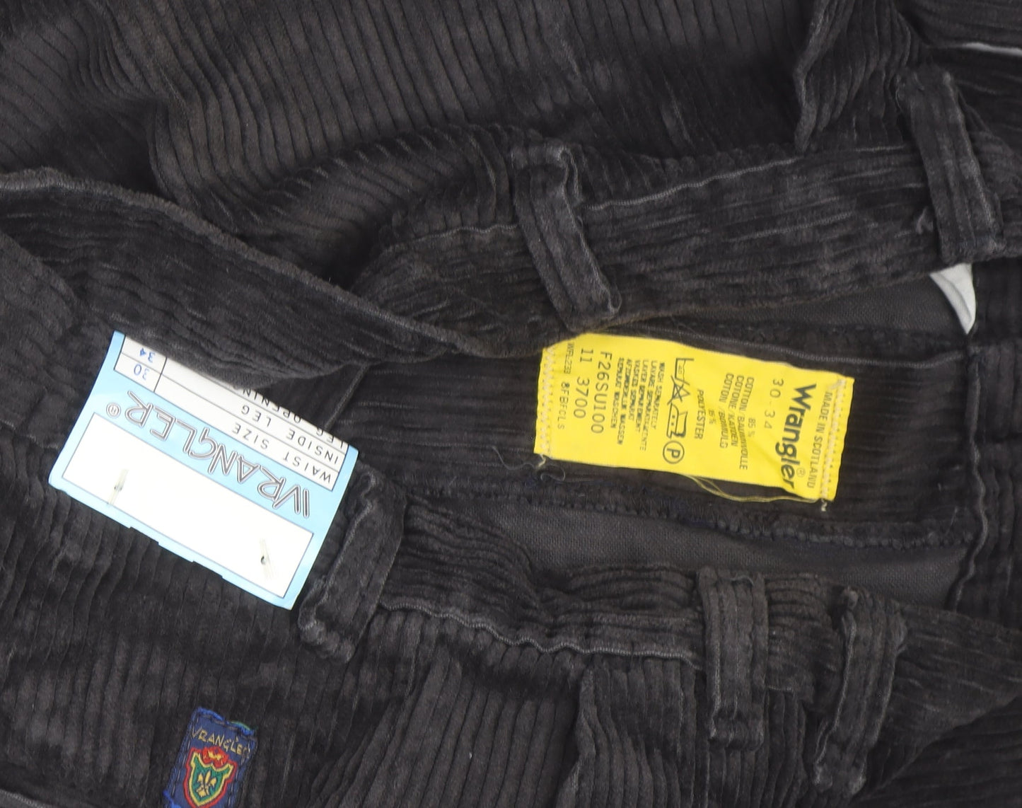 Wrangler Men's Black Corduroy Straight Leg Jeans 30x34 Regular Fit
