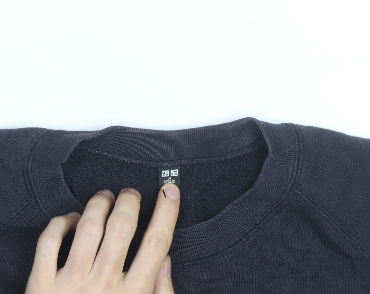 Uniqlo Men's Blue Crew Neck Pullover Sweatshirt Size M