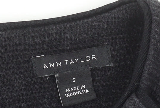 Ann Taylor Women’s Black Knee Length Shift Dress Size S Long Sleeve
