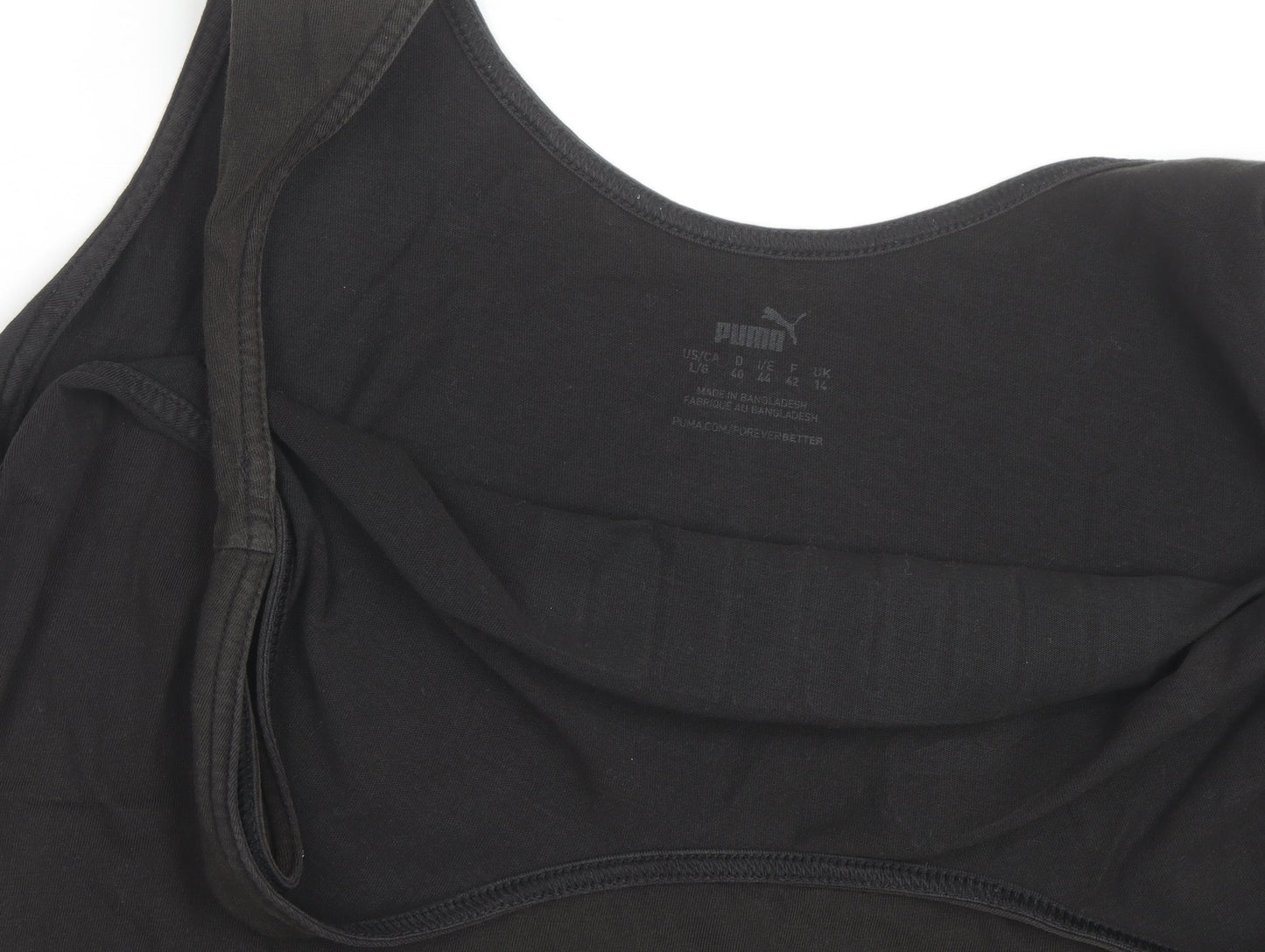 Prewornwholesale green racerback sports bra with medium support and seamless construction for activewear.