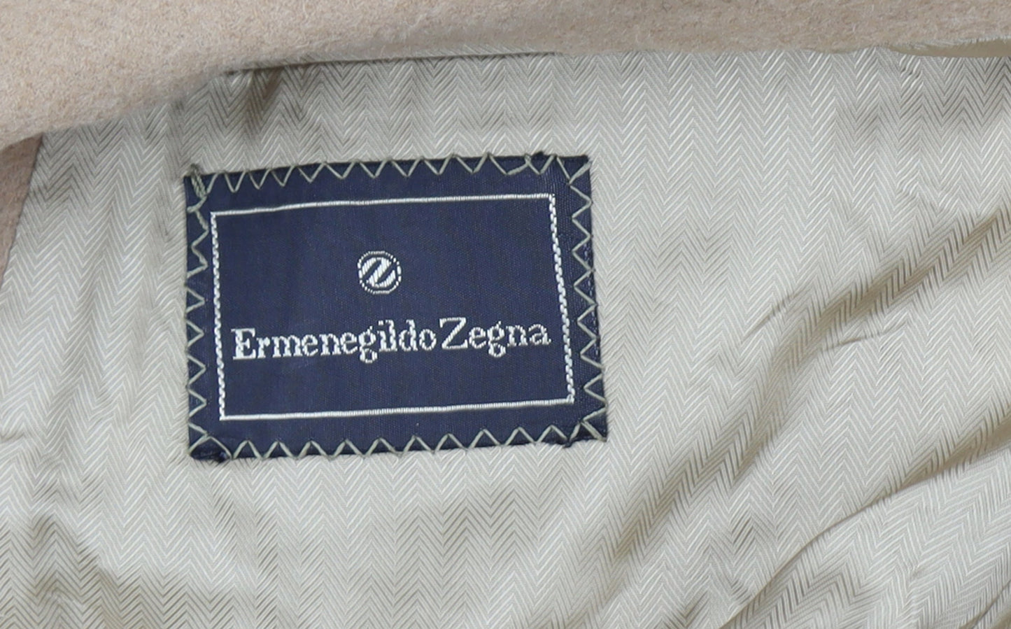 Ermenegildo Zegna Men’s Beige Camelhair Long Overcoat Size 44 Classic Fit