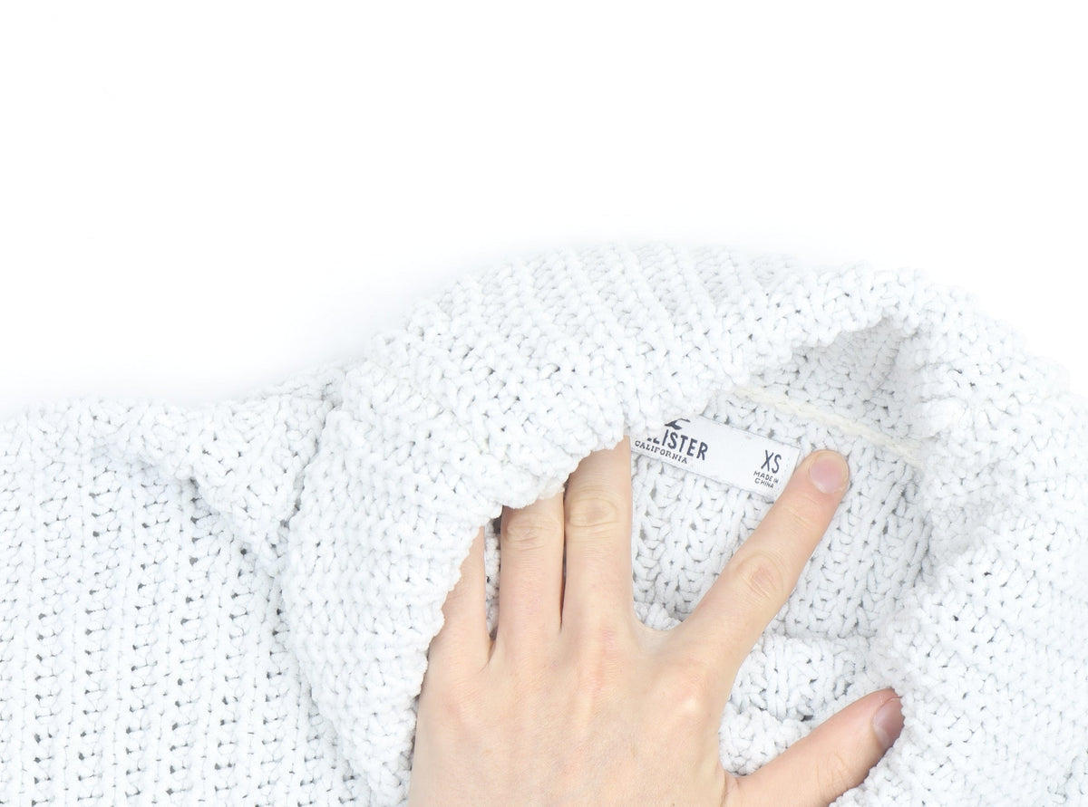 Hollister Men’s White Chunky Roll Neck Cotton Jumper XS