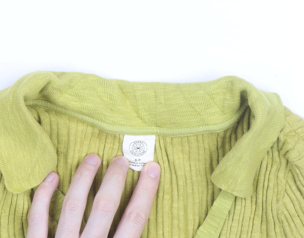 Urban Outfitters Women's Green V-Neck Ribbed Knit Jumper Size S