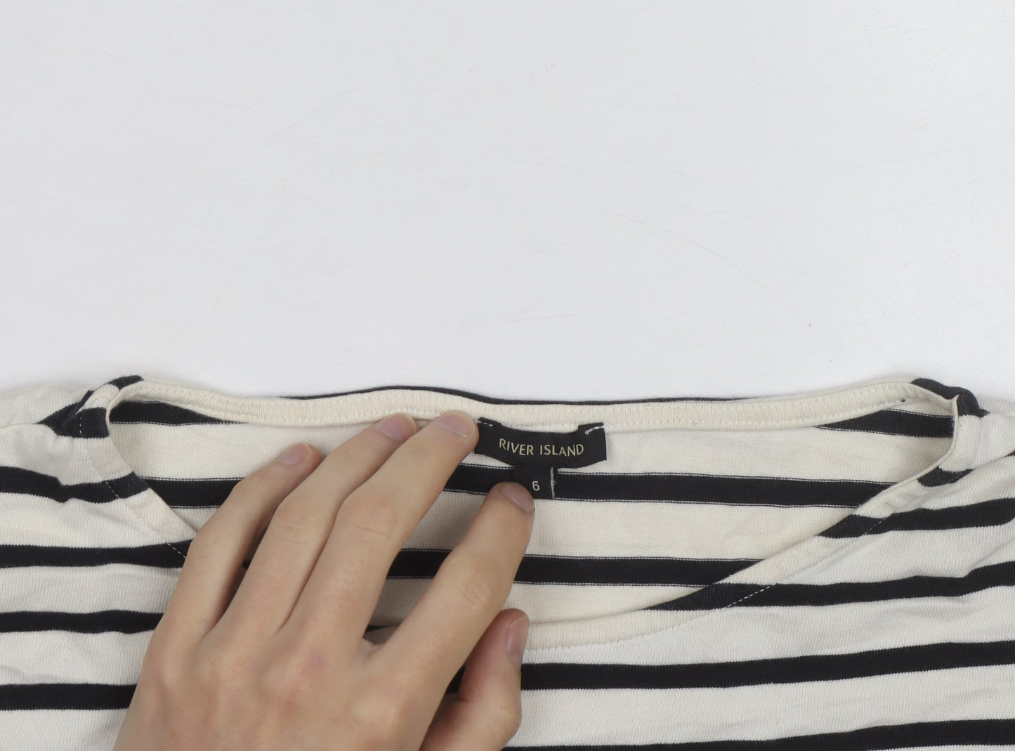 River Island Women White Striped Cropped T-Shirt Size 6
