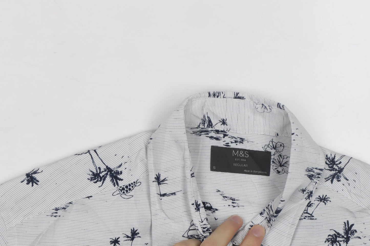 Marks and Spencer Men's White Tropical Print Regular Short Sleeve Shirt Size S
