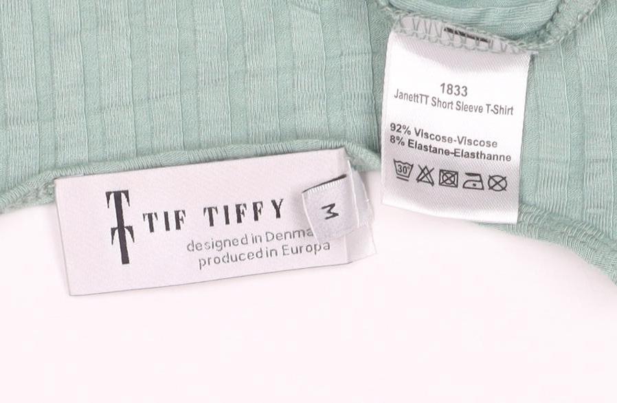 The Terry Women’s Green Short Sleeve Basic T-Shirt Size M