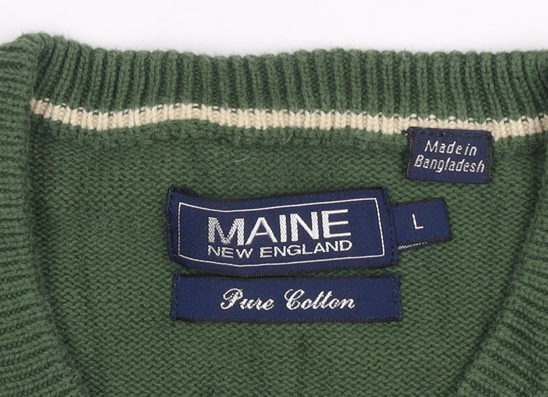 Brand and care label for Maine New England Men's Green L V-Neck Pure Cotton jumper