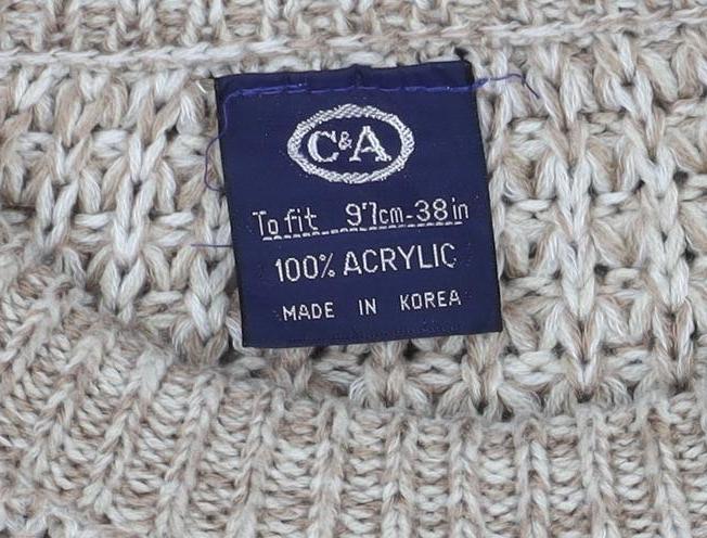 Brand and care label for C&A Men’s Beige M Chunky Knit Acrylic Crew Neck Pullover Vintage
