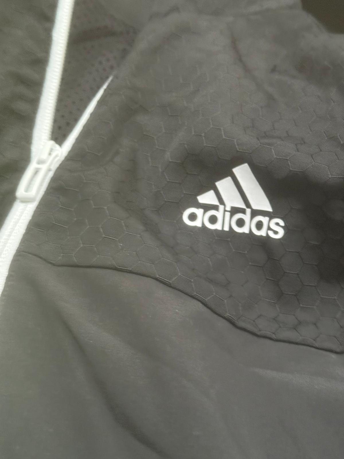 Ex Branded Retail Returns Jackets/ Hoodies 5 packs