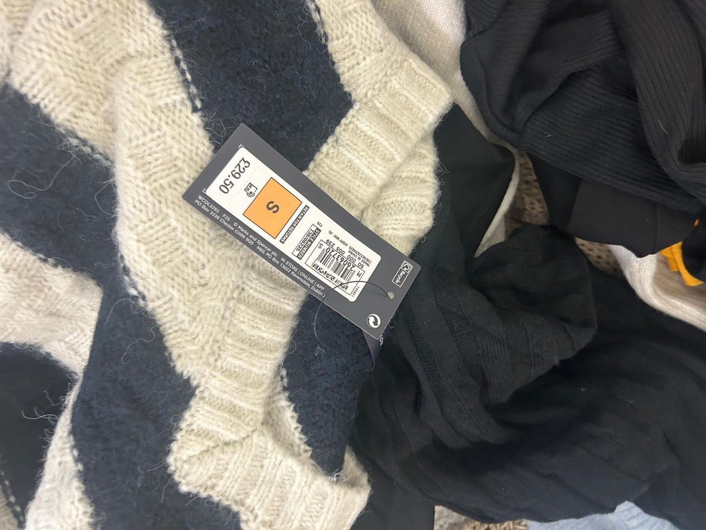 Auction Sourced Wholesale Preloved Clothing 20 Pack For Resale