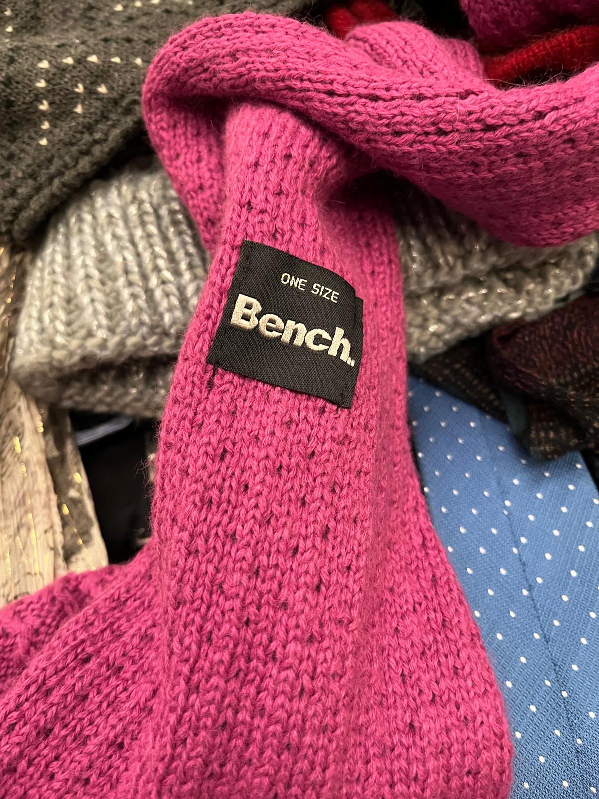 Ex Oxfam High Branded Or Vintage 40 Accessory Mix