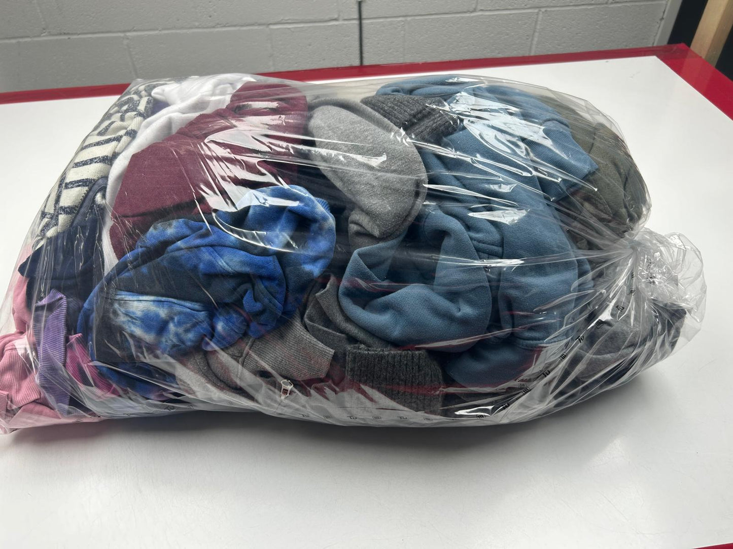 Hoodies & Sweats Clothing Warehouse Clearance 20 Pack For Resale