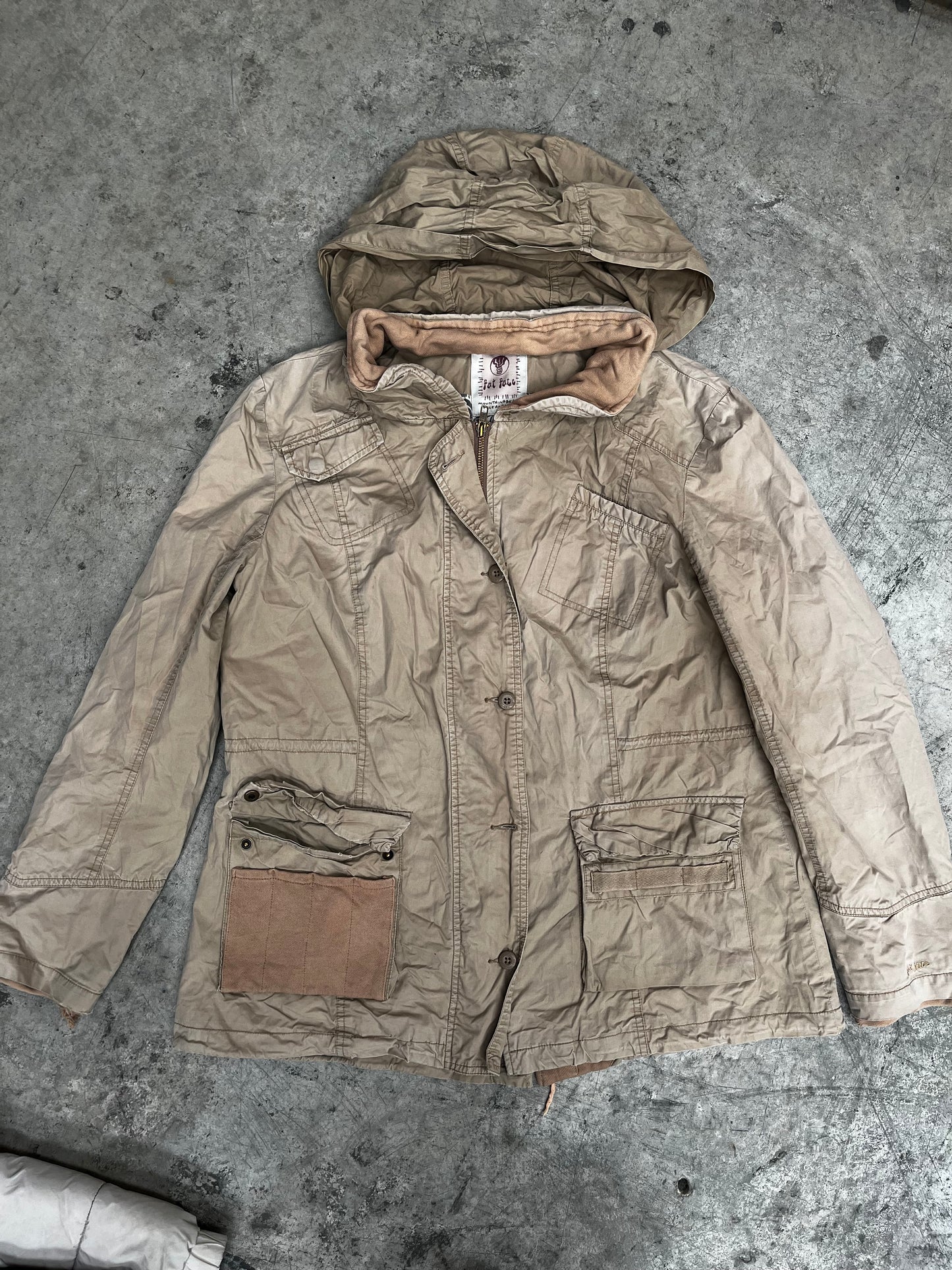 Lake District Used Clothing Liquidation Stock 20-25 Pieces From £4.90 Per Box