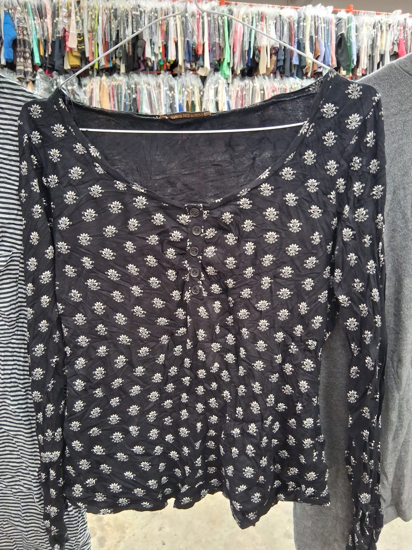 African Grade Mixed Clothing – 10KG Export (South Africa Market)
