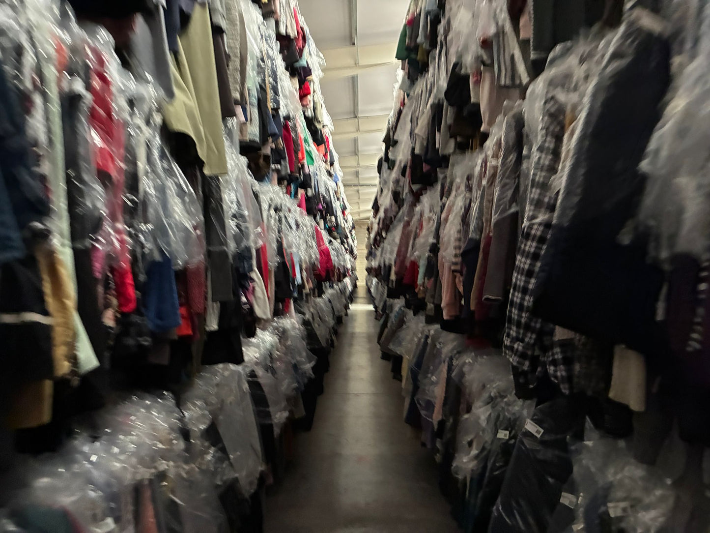 Cash4Clothes Second Chance Stock 20 Pack Used Clothing For Resellers