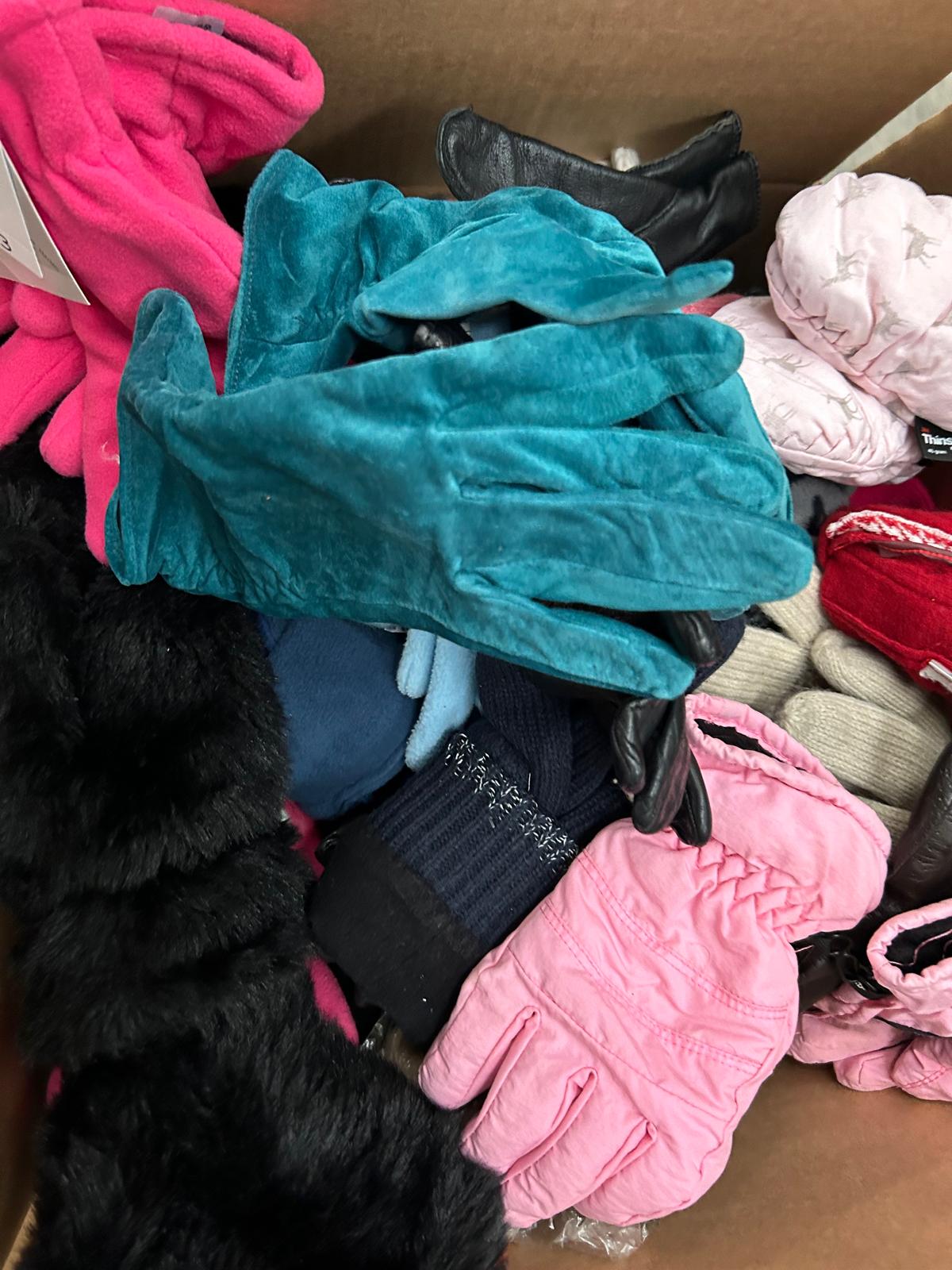 Wholesale Branded Non-Paired Used Gloves 100 Pairs