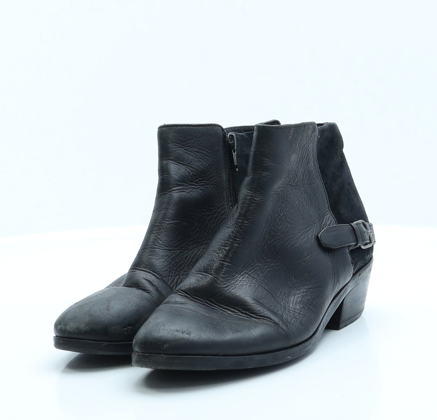 Preworn Womens Black  Faux Leather Chelsea Boot 4 EUR 37