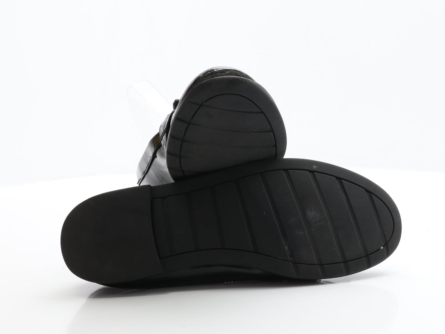 Preworn Girls Black Patent Leather Loafer Flat UK 5.5 EUR 39