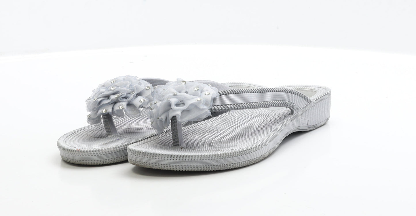 Preworm Womens Silver Rubber Thong Sandal UK 7 EUR 40