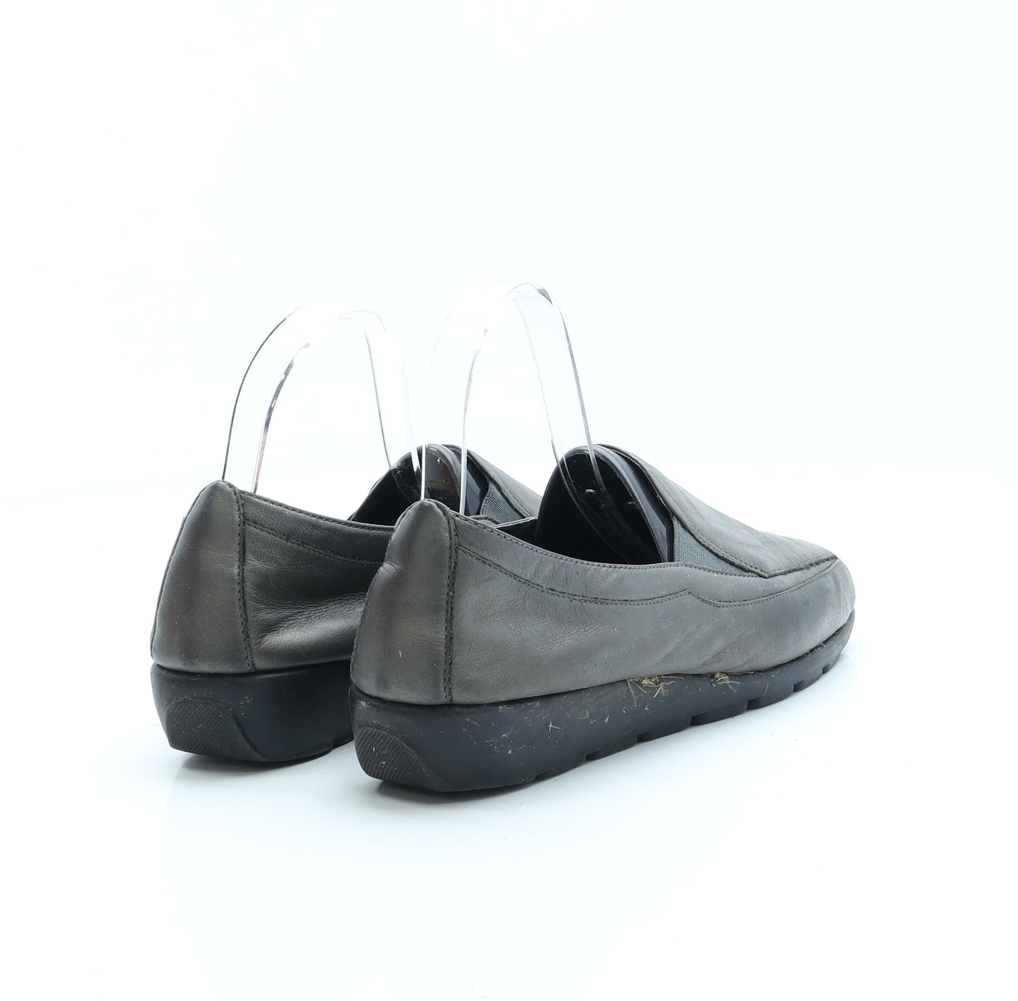 Preworn Womens Silver Faux Leather Loafer Flat UK 3 EUR 36