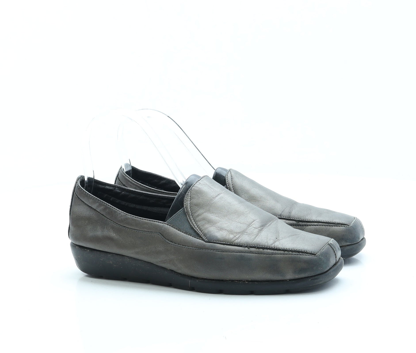 Preworn Womens Silver Faux Leather Loafer Flat UK 3 EUR 36