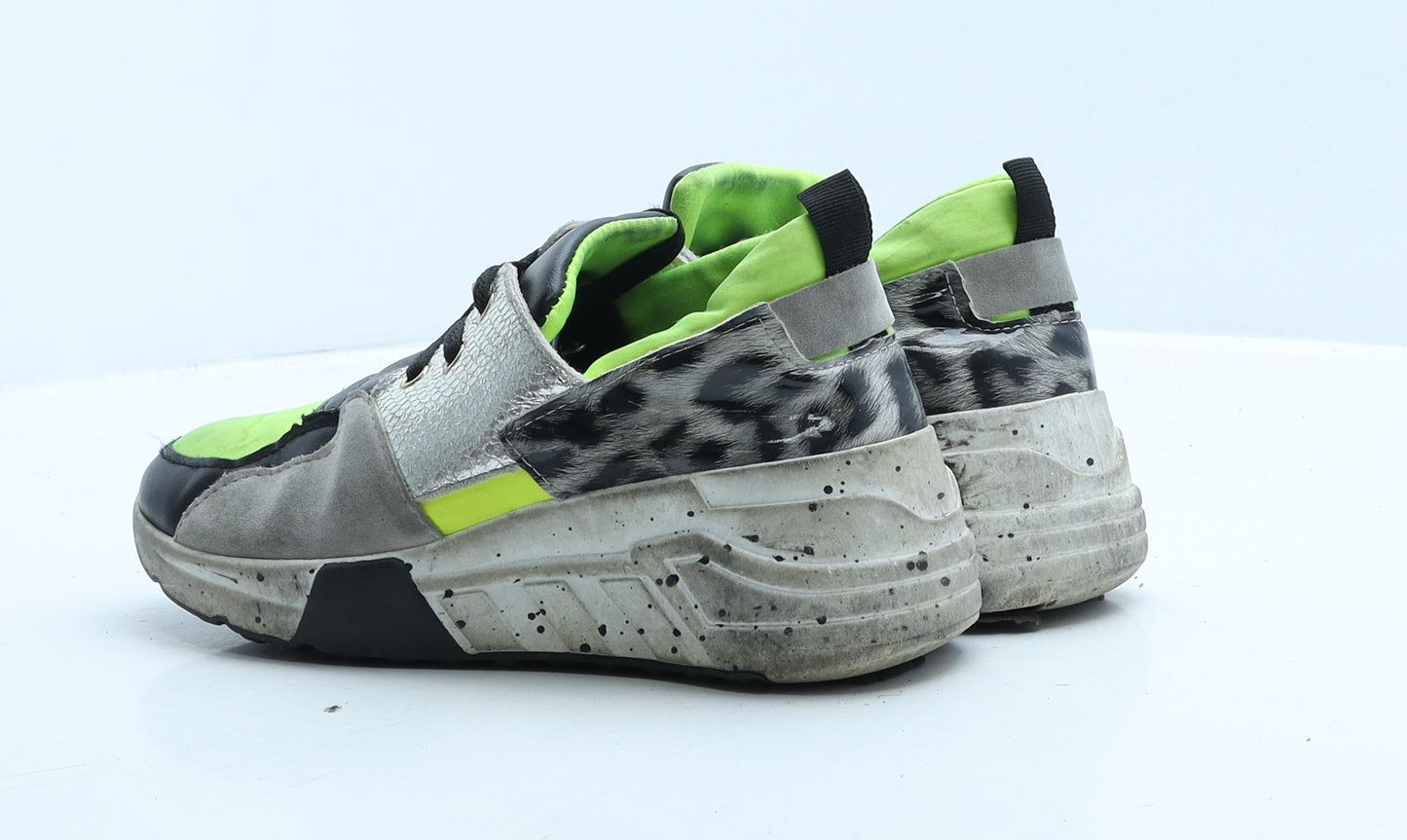 Preworn Girls Green Colourblock Polyester Trainer UK 7