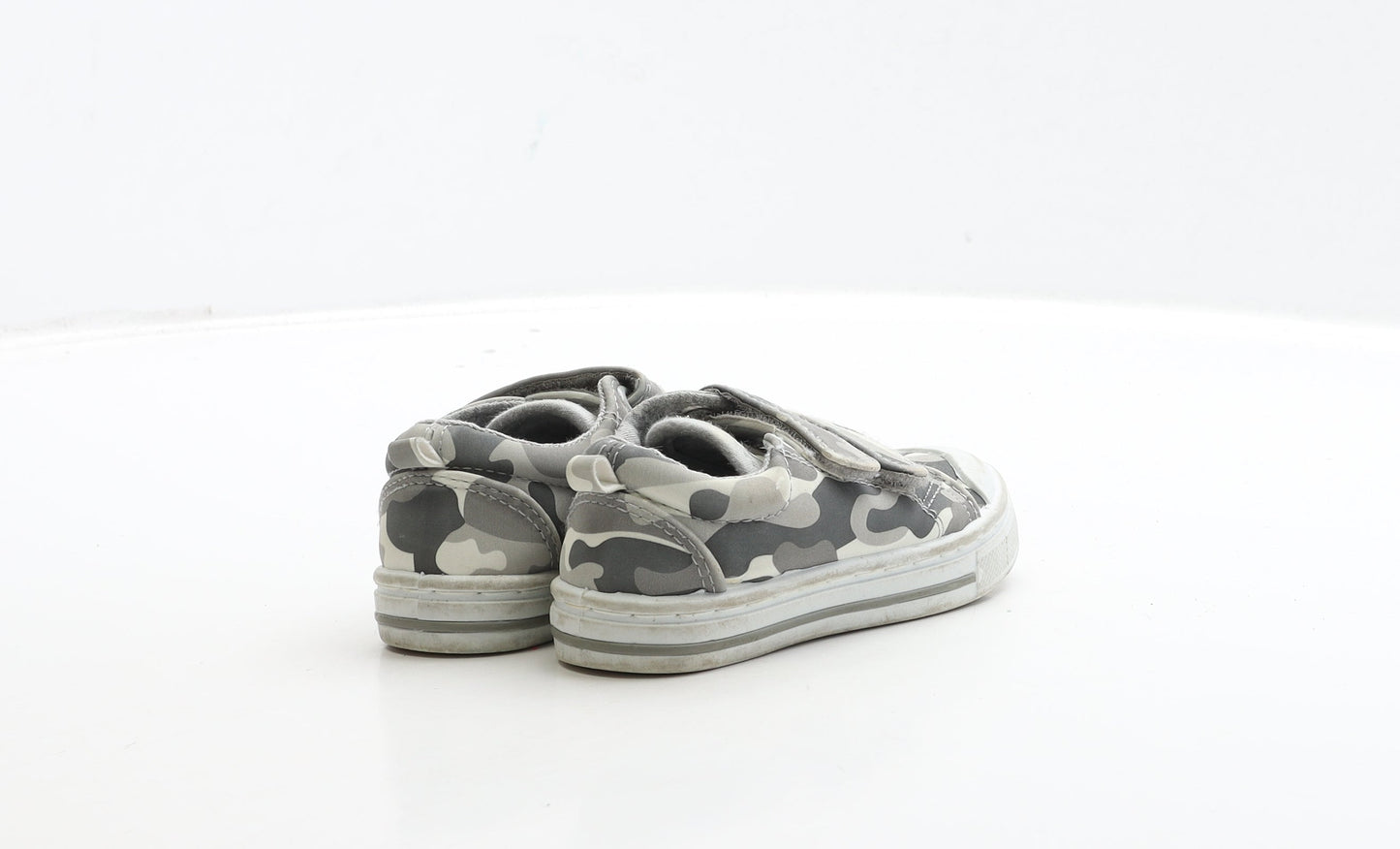 F&F Boys Grey Camouflage Polyester Trainer UK 5 22