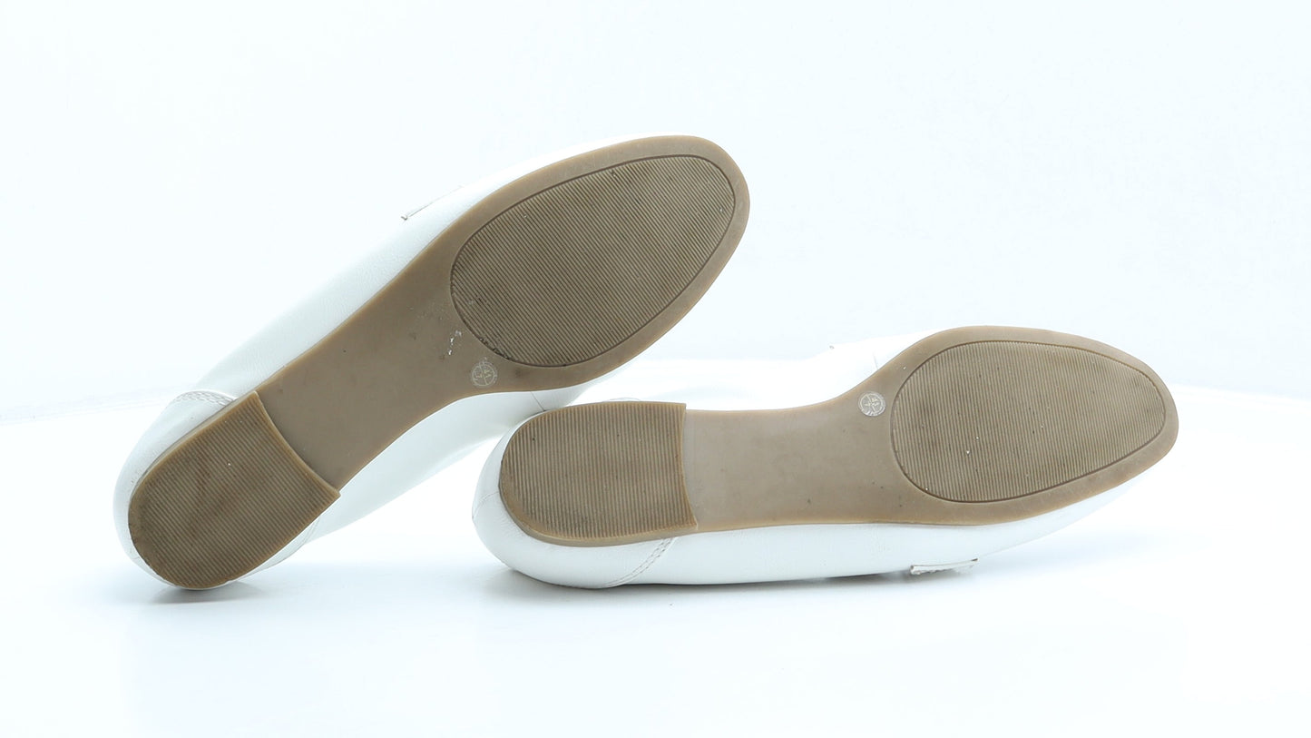 F&F Womens White Faux Leather Loafer Flat UK 7 41