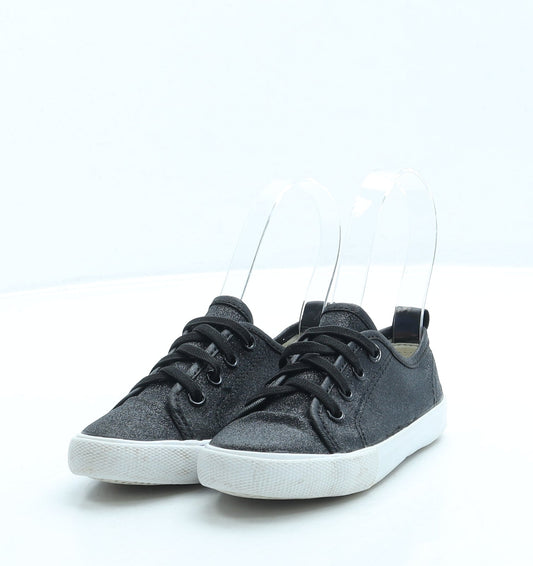 Preworn Girls Black Polyester Slip On Flat UK 8.5 26