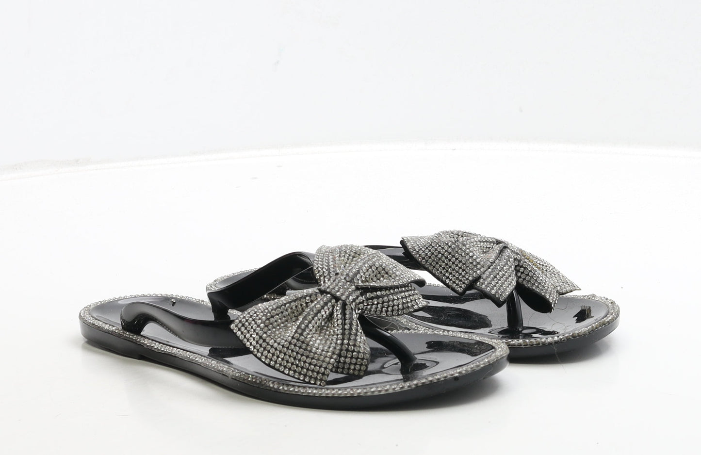 Preworn Womens Black Rubber Thong Sandal UK 5 38